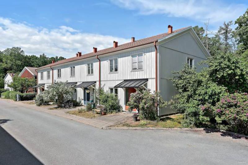 31. Installation av laddstople till garageuppfart